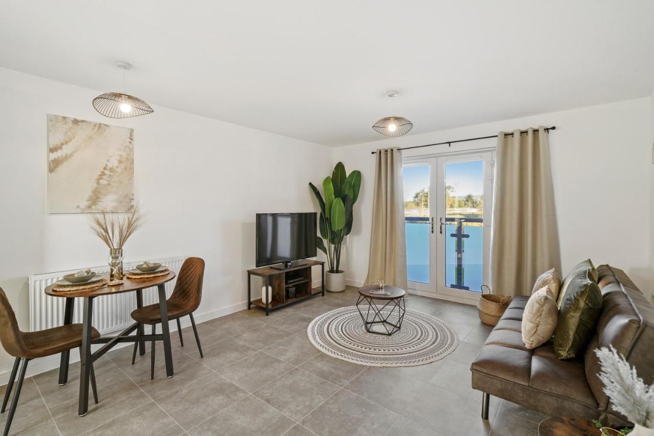 Luxury Apartment At Holt House Milton Keynes Exterior foto